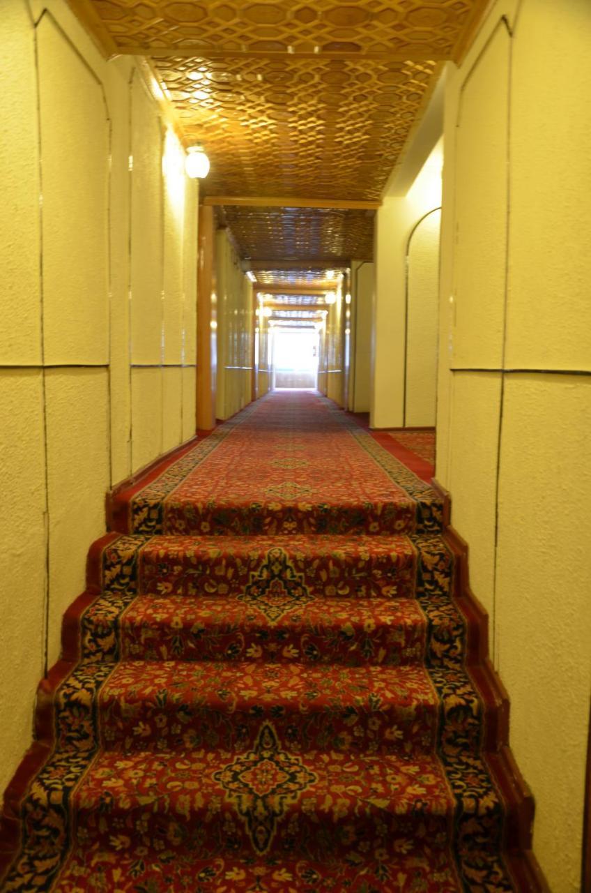 Hotel Hilltop Gulmarg JAMMU AND KASHMIR Екстериор снимка